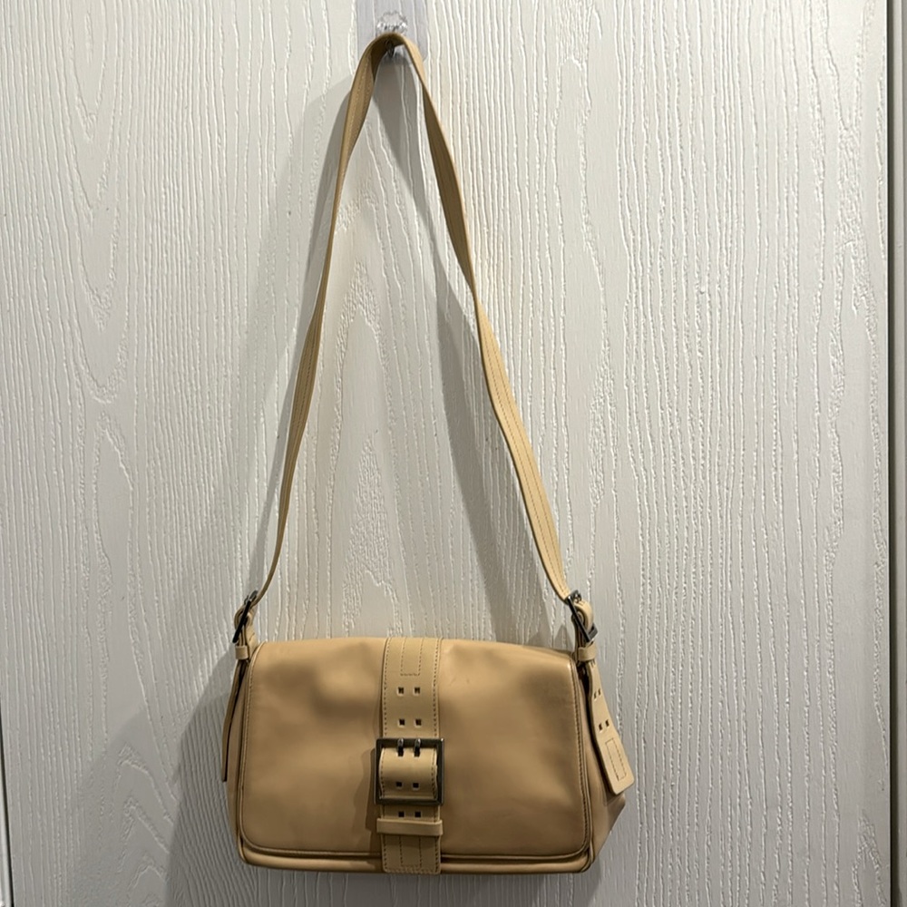 Used Tan Leather Classiques Entier handbag